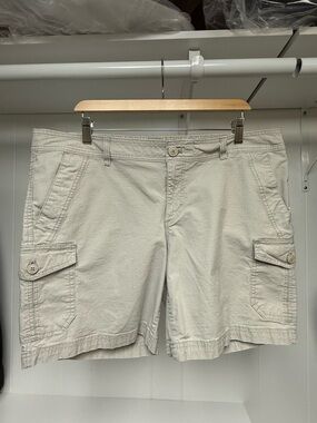 Eddie Bauer Women's Plus Size Cargo Utility Shorts Size P16